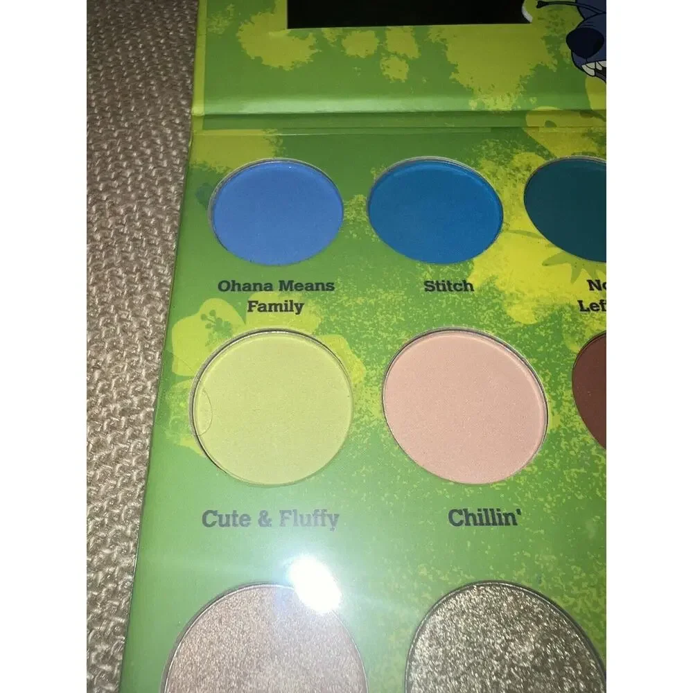 Disney's Stitch 12 Eyeshadow Palette - Lilo & Stitch